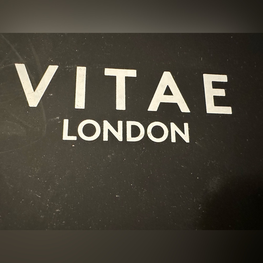 Vitae London Watch Elmington Sil/GoldTone Stainless Steel Bracelet 44mm Unisex